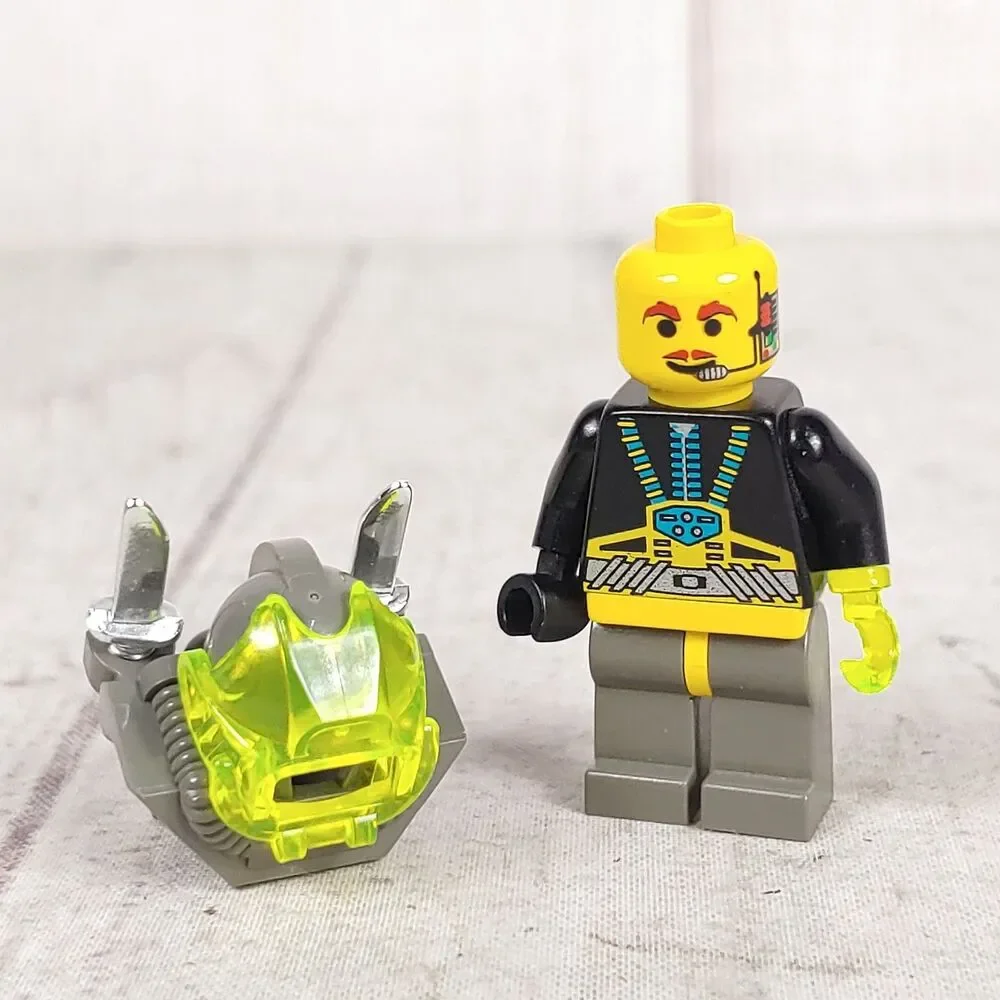 LEGO Aquaraider 1 Minifigure aqu004 for 2160 2162 Aquazone - Green Hook RETIRED